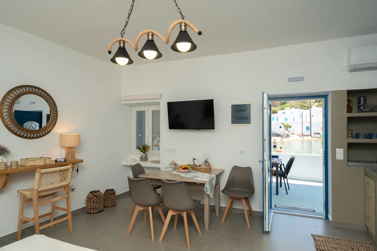 Onar Sifnos by the Sea - Living Area