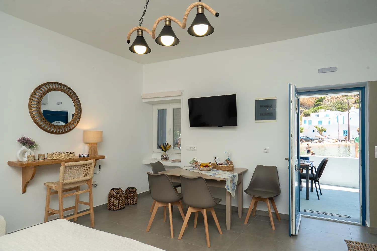 Onar Sifnos by the Sea - Living Area