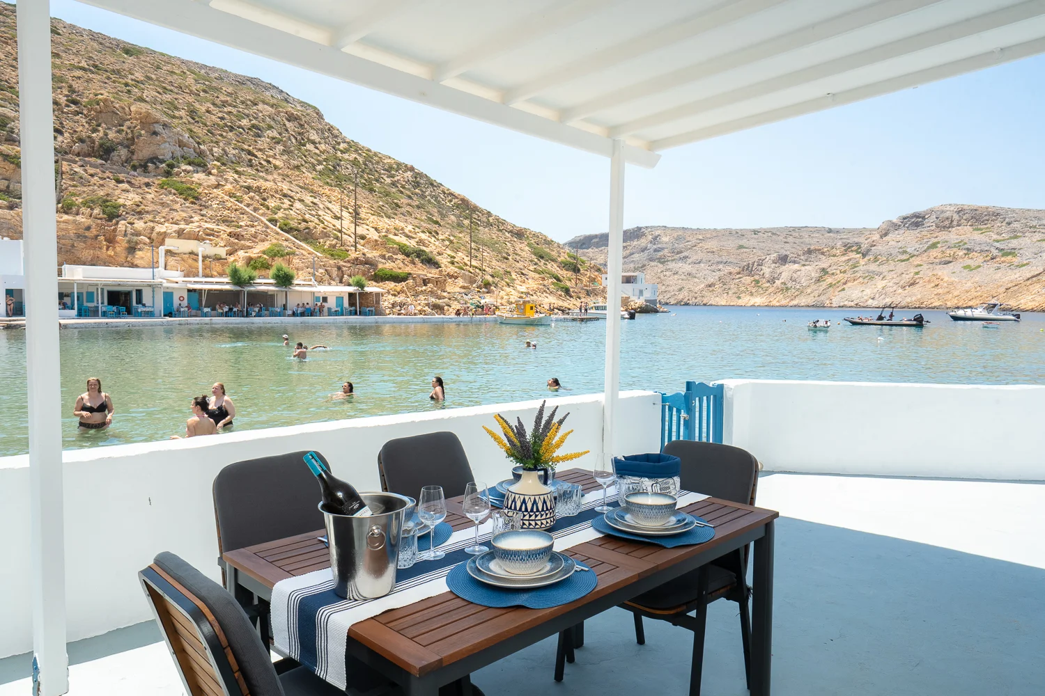 Onar Sifnos by the Sea - Outside