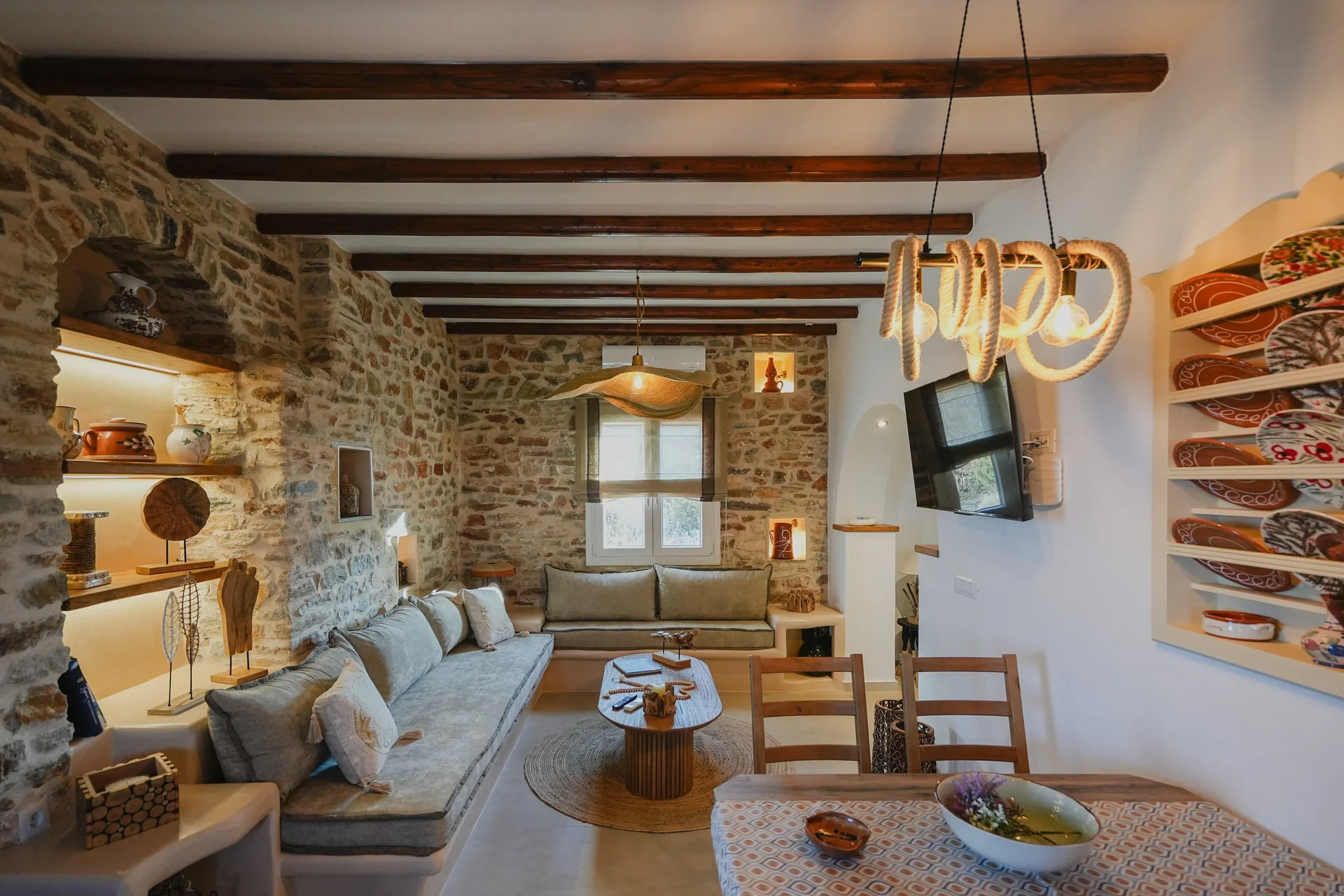 Kitchen - Onar Stone Villa