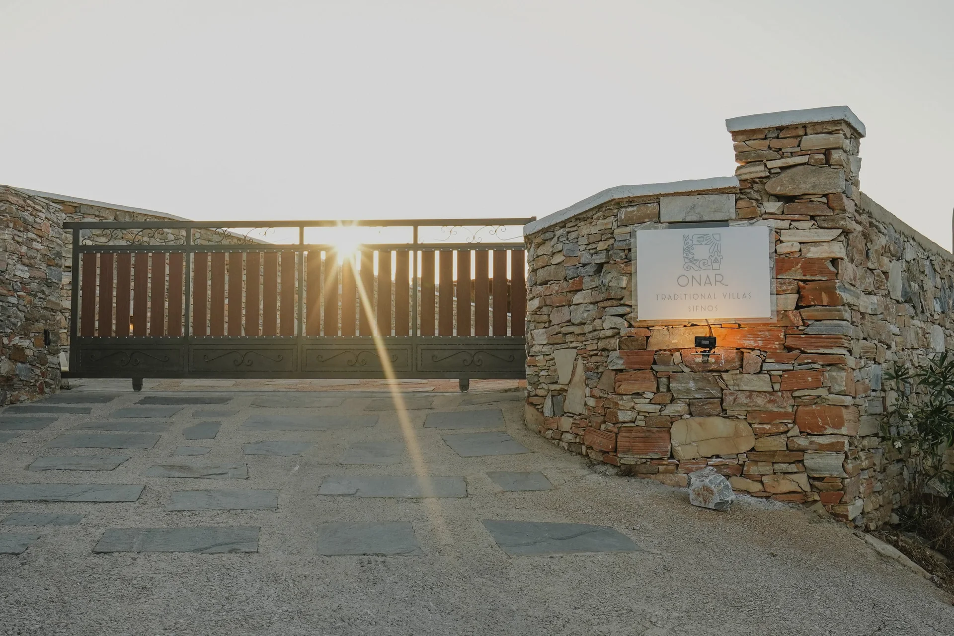 Outside - Onar Traditional Villa