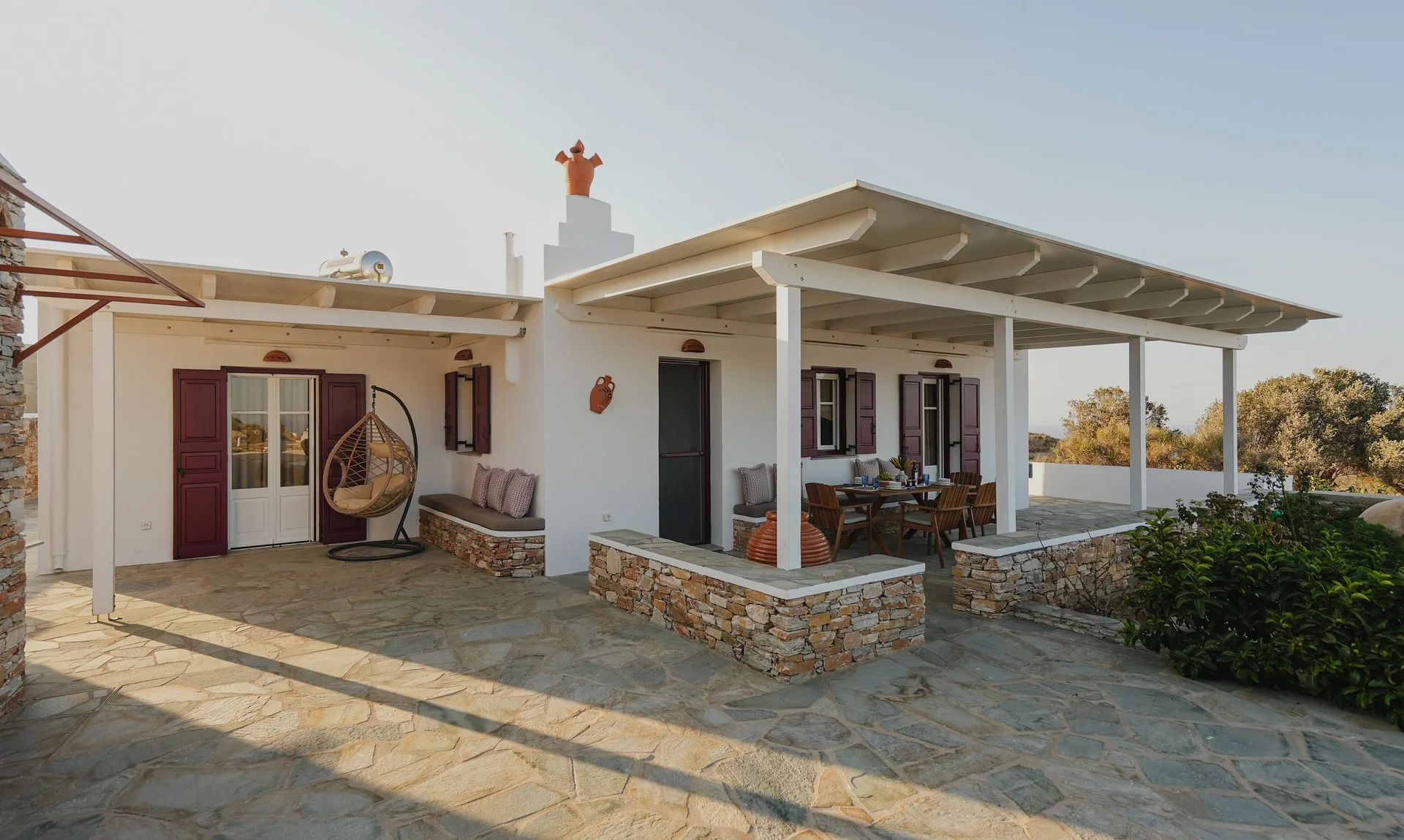 Front Terrace - Onar Traditional Villa